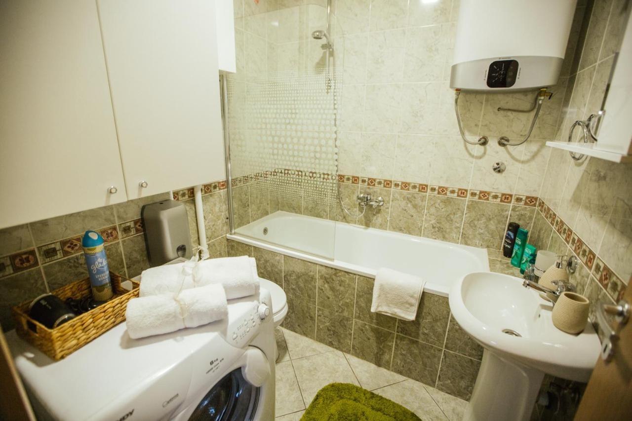 Old Town Flat Apartment Нови Сад Екстериор снимка