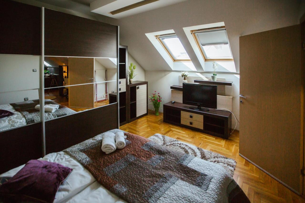 Old Town Flat Apartment Нови Сад Екстериор снимка