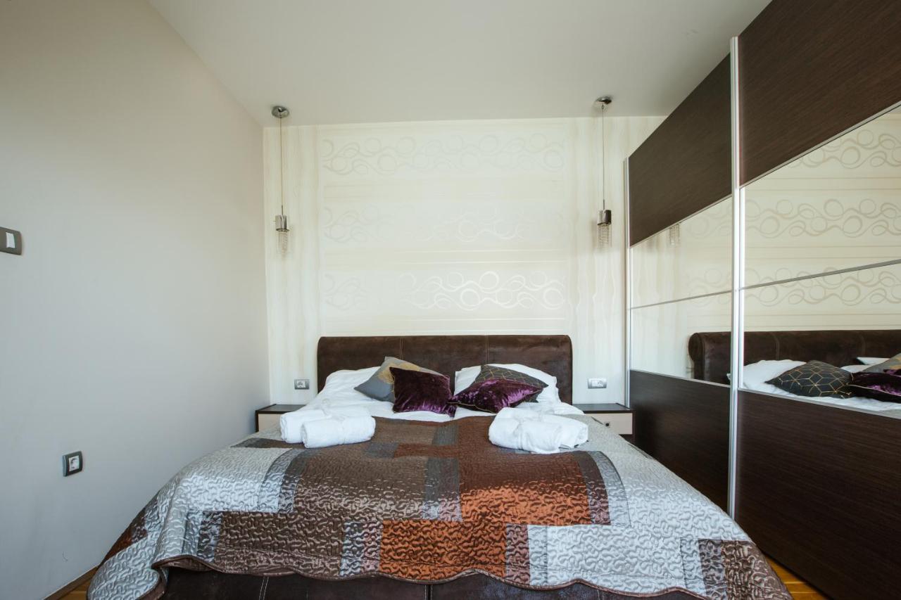 Old Town Flat Apartment Нови Сад Екстериор снимка